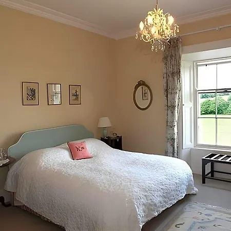 Lough Bawn House Hotel