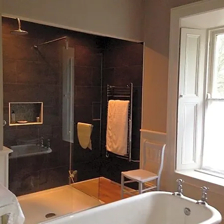 Hotel Lough Bawn House 4*